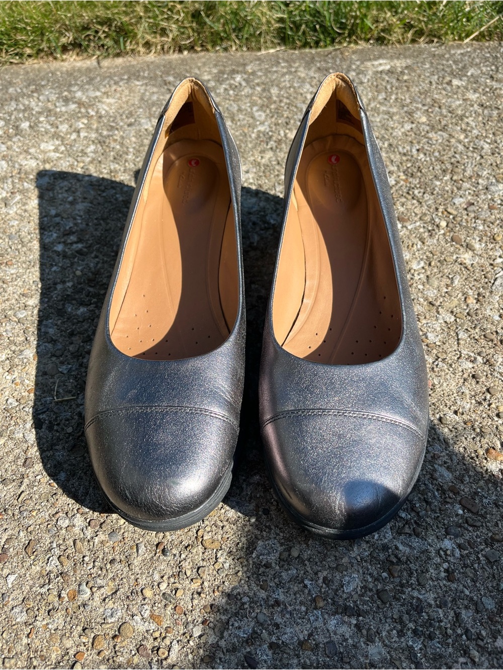Clarks Metallic Gray Slip-On Flats